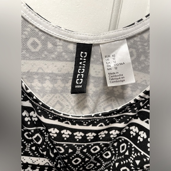 H&M Size 12 Black and White Pattern Dress - Picture 2 of 5